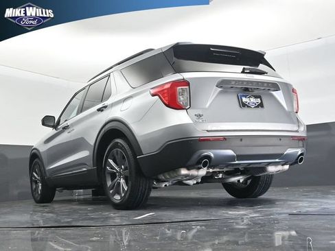 Used 2024 Ford Explorer XLT w/ Equipment Group 202A RWD image 21