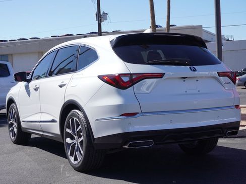 Used 2024 Acura MDX FWD w/ Technology Package image 3