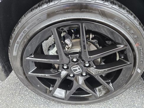 Used 2025 Honda Civic Sport image 15