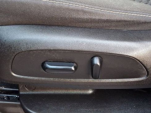 Used 2019 GMC Acadia SLE w/ Driver Alert Package I image 27