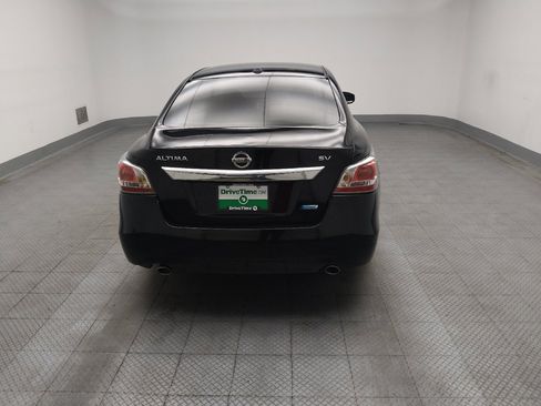 Used 2014 Nissan Altima 2.5 SV w/ Convenience Package FWD image 7