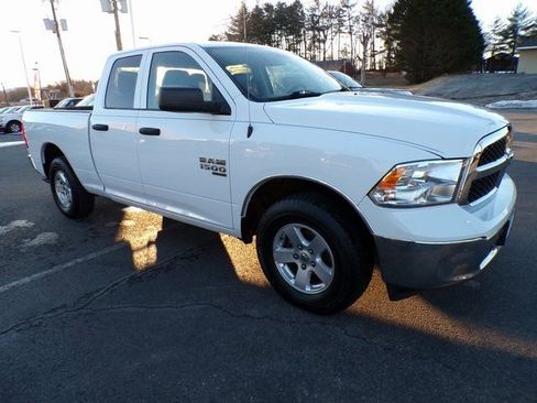 Used 2022 RAM 1500 Tradesman w/ Chrome Appearance Group image 6