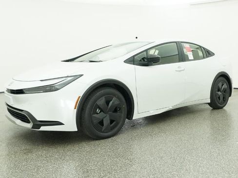 New 2026 Toyota Prius Plug-In Hybrid FWD image 50