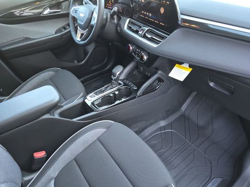 New 2026 Chevrolet TrailBlazer LT w/ LT Cold Weather Package image 16