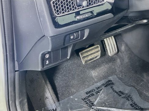 Used 2023 Honda Civic Sport image 10