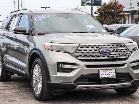 Certified 2020 Ford Explorer Limited w/ Class III Trailer Tow Package AWD/4WD image 3