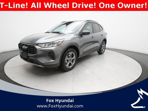 Used 2025 Ford Escape ST-Line image 1