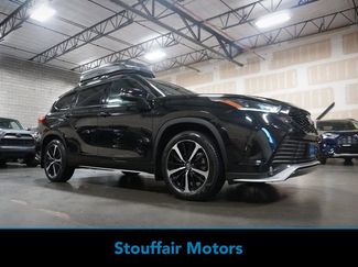 Used 2022 Toyota Highlander XSE video 1