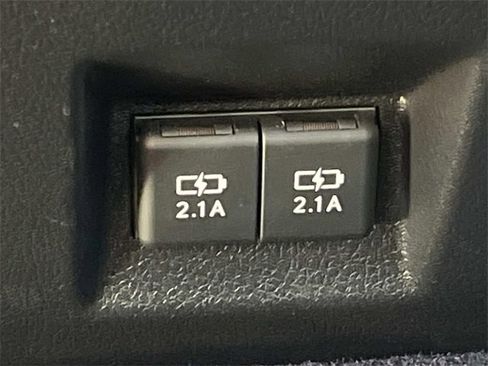 Used 2021 Lexus GX 460 Luxury w/ Sport Design Package image 19