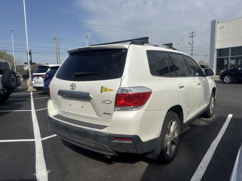 Used 2013 Toyota Highlander Limited image 5