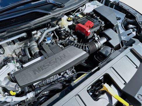 New 2026 Nissan Rogue Platinum image 32