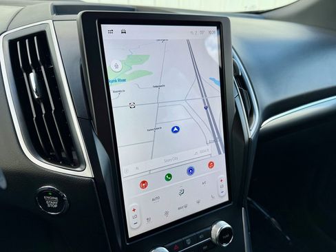 Certified 2024 Ford Edge ST-Line image 28