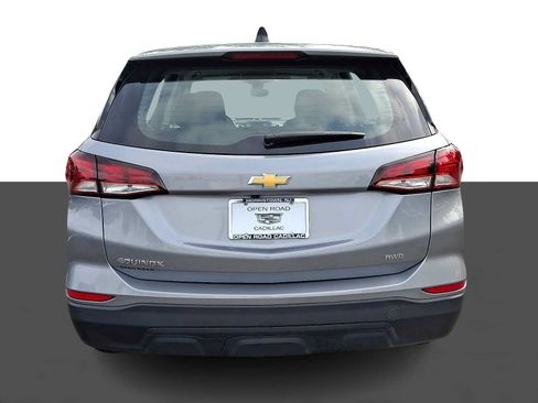 Used 2024 Chevrolet Equinox LS AWD/4WD image 5