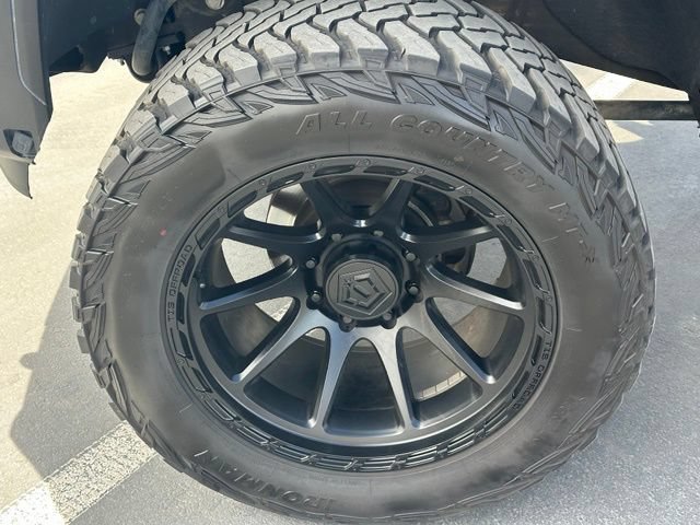 Used 2024 GMC Sierra 3500 AT4 w/ AT4 Premium Plus Package AWD/4WD image 14