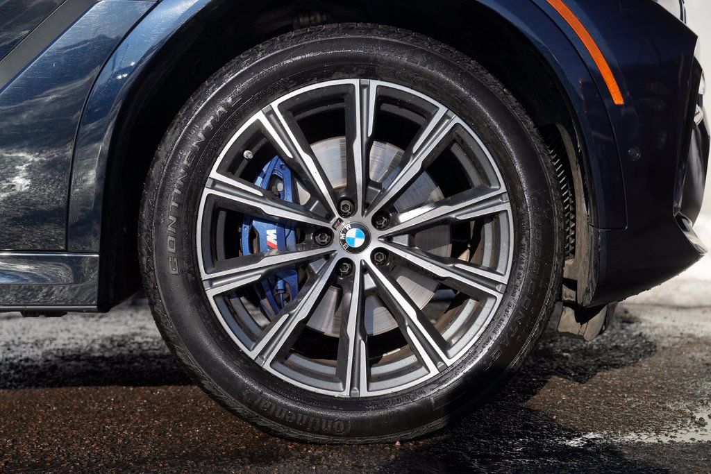 Used 2023 BMW X6 xDrive40i w/ Executive Package AWD/4WD image 12
