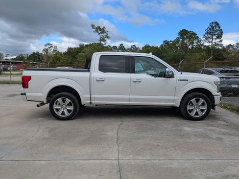 Used 2019 Ford F150 Platinum w/ Equipment Group 701A Luxury image 3