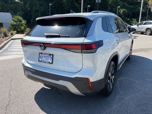 New 2025 Volkswagen Tiguan S image 3