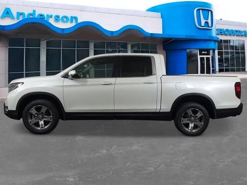 New 2025 Honda Ridgeline RTL image 2