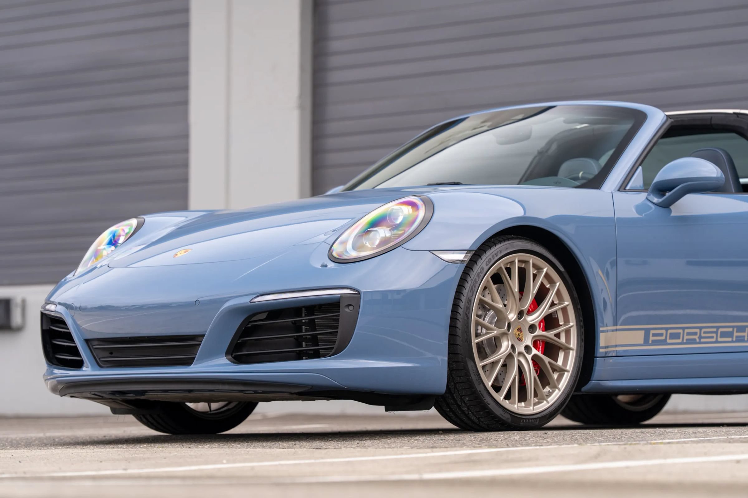 Used 2017 Porsche 911 Targa 4S AWD/4WD image 10