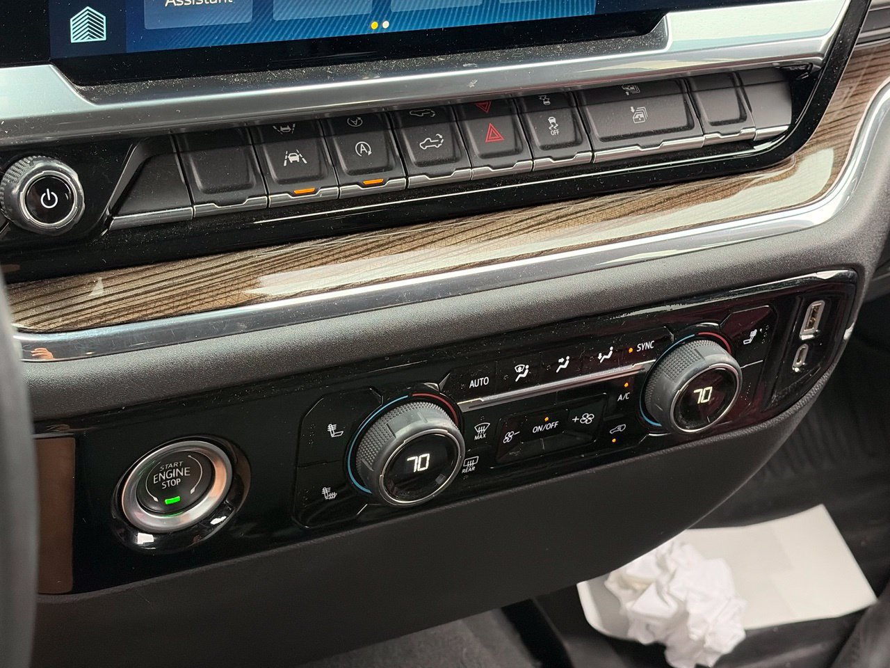 Used 2023 Chevrolet Silverado 1500 LT RWD image 10