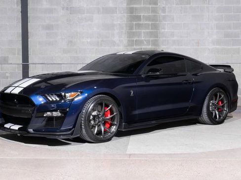 Used 2020 Ford Mustang Shelby GT500 w/ Technology Package image 7