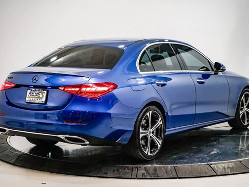 Used 2023 Mercedes-Benz C 300 Sedan image 4