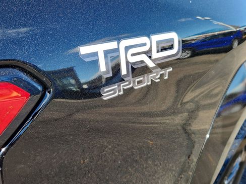 Used 2024 Toyota Tacoma TRD Sport image 12