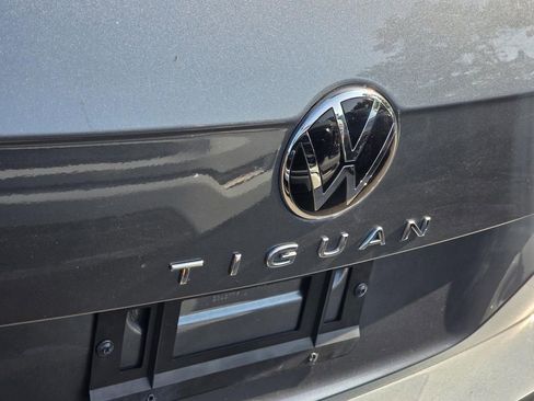 Used 2023 Volkswagen Tiguan S FWD image 5