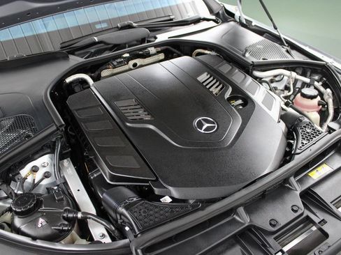 Used 2022 Mercedes-Benz S 580 4MATIC Sedan image 43