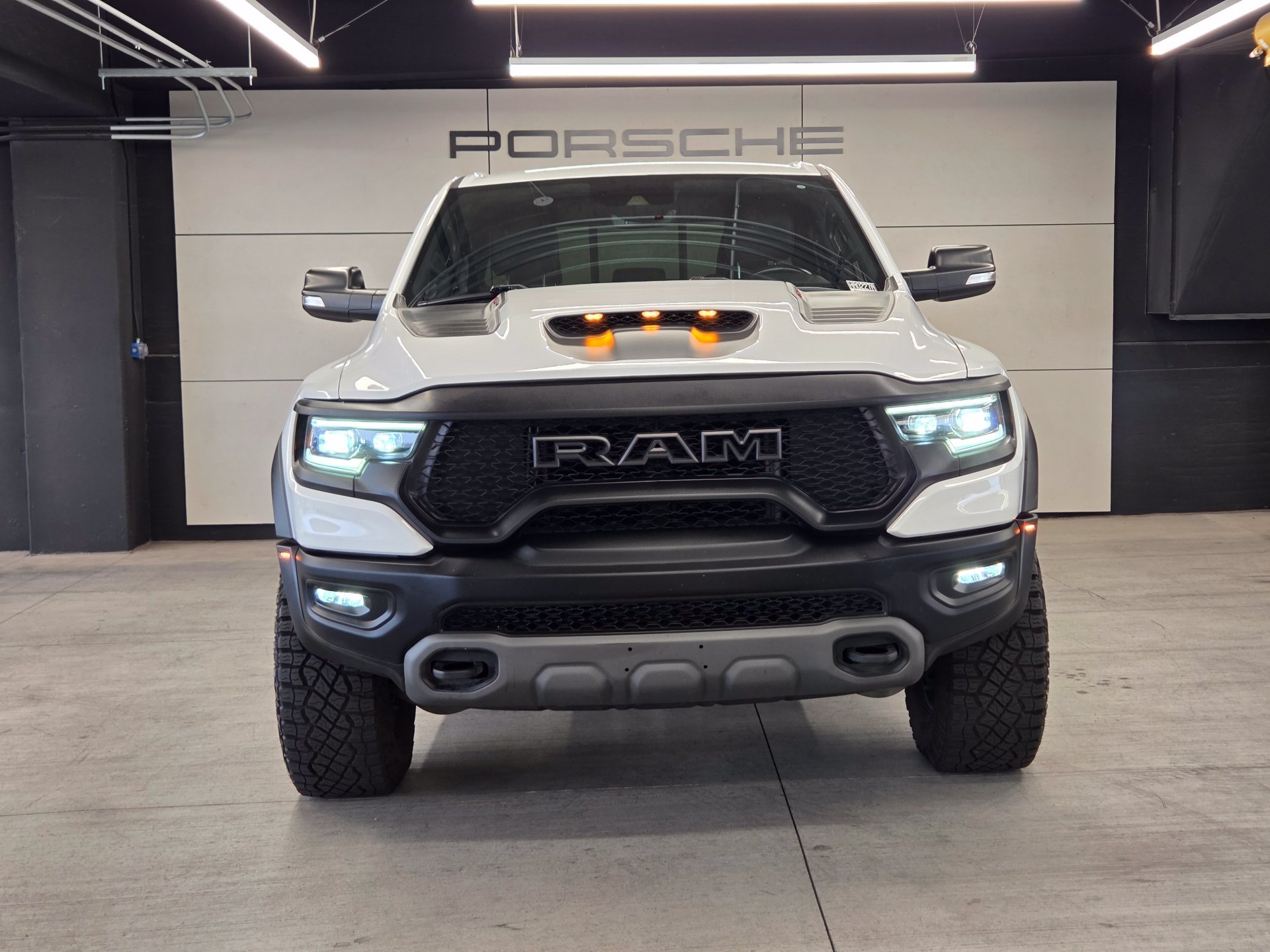 Used 2022 RAM 1500 TRX AWD/4WD image 29