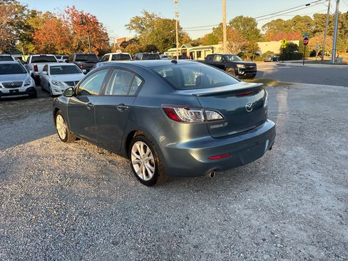 Used 2011 MAZDA MAZDA3 s Sport w/ Tech Pkg image 10