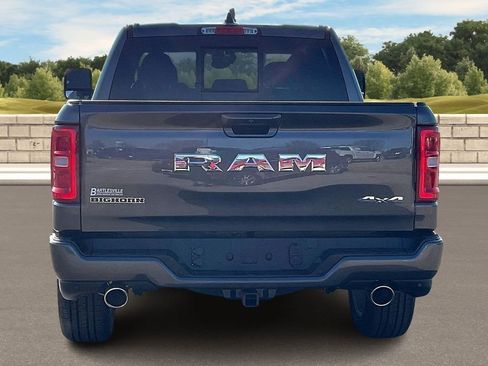 New 2026 RAM 1500 Big Horn AWD/4WD image 4