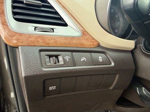 Used 2014 Hyundai Santa Fe Sport w/ Popular Equipment Package 02 FWD image 12