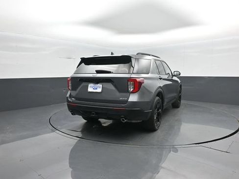Certified 2024 Ford Explorer ST-Line w/ Class IV Trailer Tow Package AWD/4WD image 7