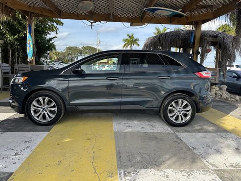 Used 2019 Ford Edge Titanium image 9
