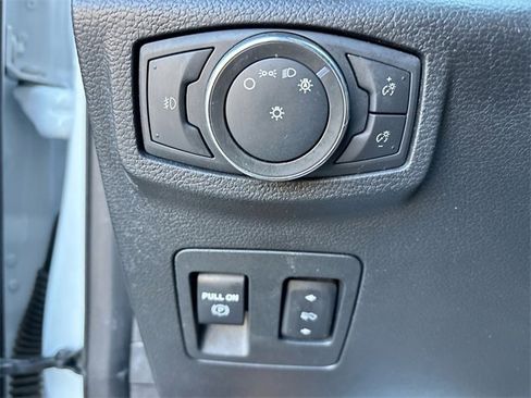 Used 2021 Ford Expedition Max Limited image 31