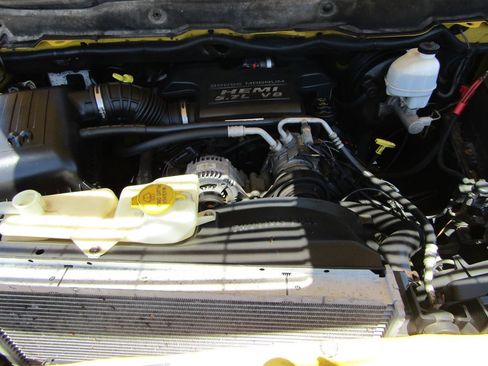 Used 2005 Dodge Ram 1500 Truck SLT w/ Rumblebee Group RWD image 12