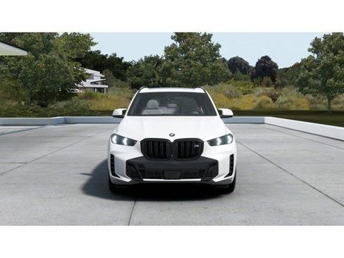 New 2026 BMW X5 M60i image 3