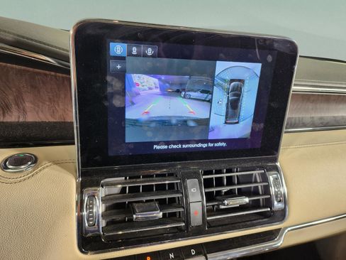 Used 2021 Lincoln Navigator L Reserve image 23