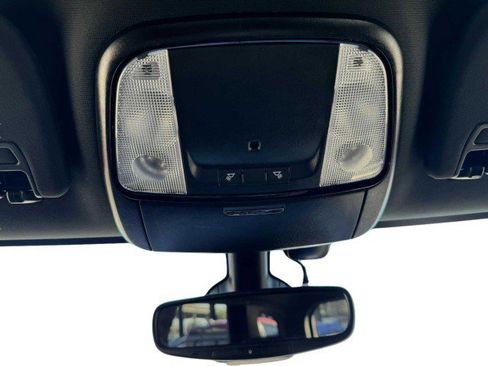 Used 2021 Dodge Durango GT image 30