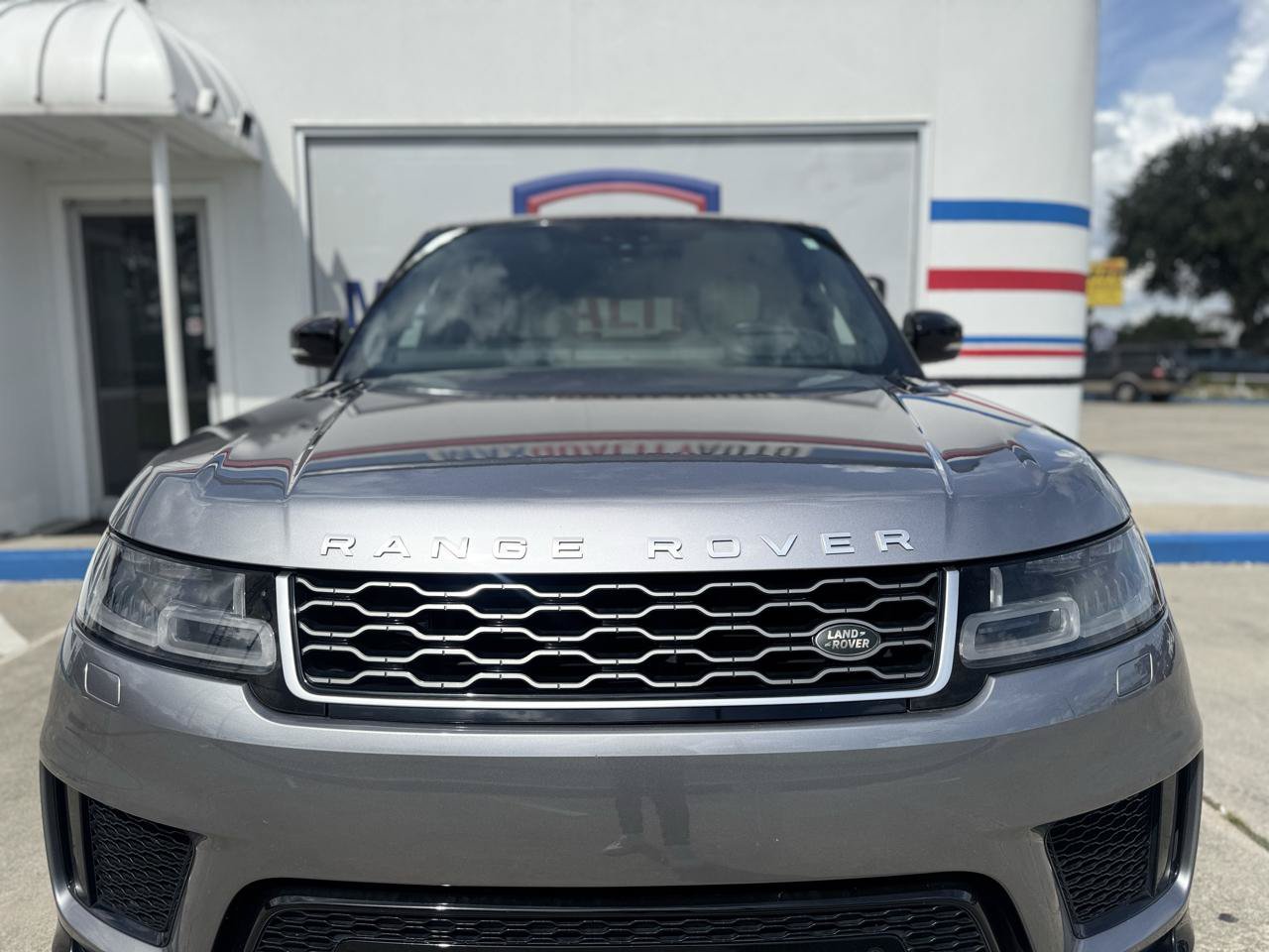 Used 2020 Land Rover Range Rover Sport HSE AWD/4WD image 12