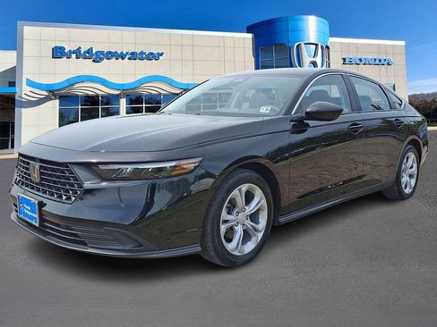 Used 2024 Honda Accord LX image 3
