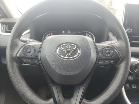 Used 2024 Toyota RAV4 XLE image 18