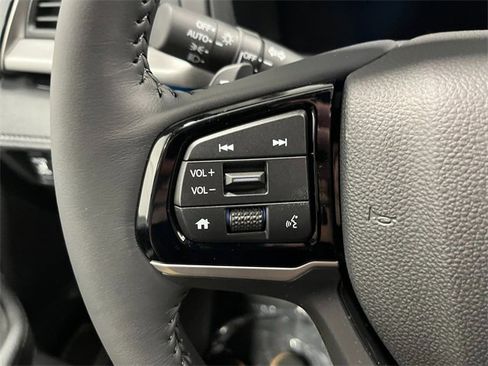 New 2025 Honda Odyssey Touring image 14