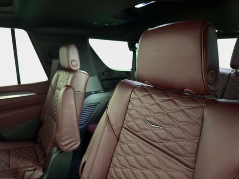 Used 2026 Cadillac Escalade Sport w/ Touring Package image 32