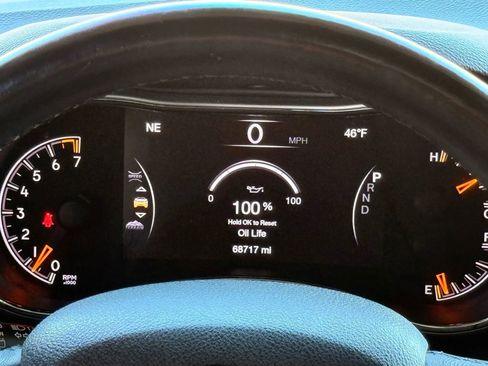 Used 2018 Jeep Grand Cherokee Limited image 35