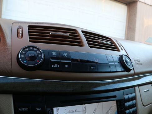 Used 2007 Mercedes-Benz E 350 E350 image 31