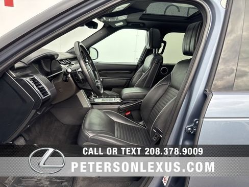 Used 2019 Land Rover Discovery HSE Luxury image 24