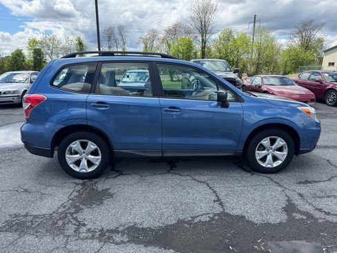 Used 2015 Subaru Forester 2.5i w/ Alloy Wheel Package AWD/4WD image 8