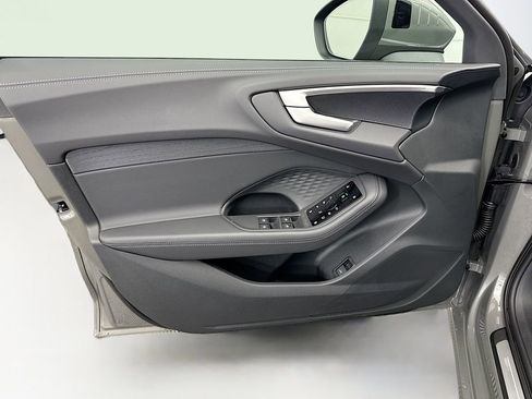 Used 2025 Audi A5 2.0T Premium image 24